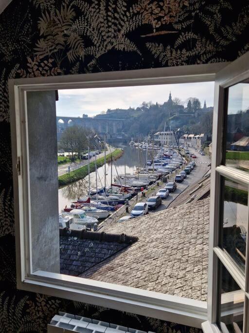 Escapade Sur Le Port De Dinan Apartment Exterior foto